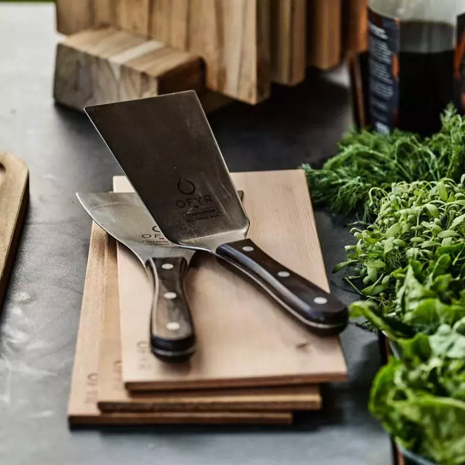 Juego de dos espátulas para barbacoa - OFYR Spatula Set